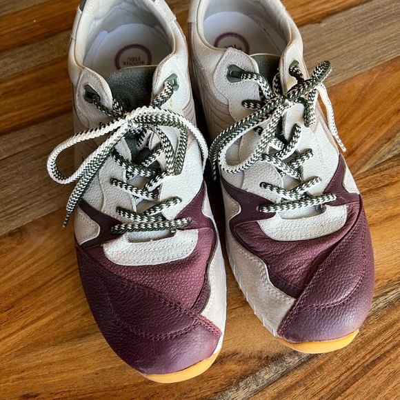 Kith x Diadora RF 7000 - Picture 2 of 9